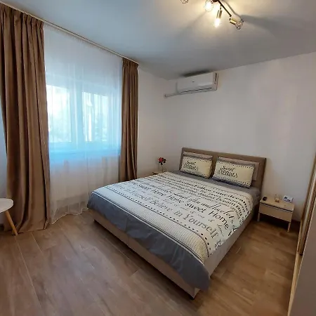 Happy Apartment